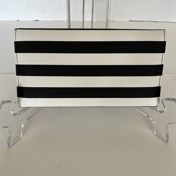 KUT from the Kloth Stripe Wallet - Picture 2 of 8